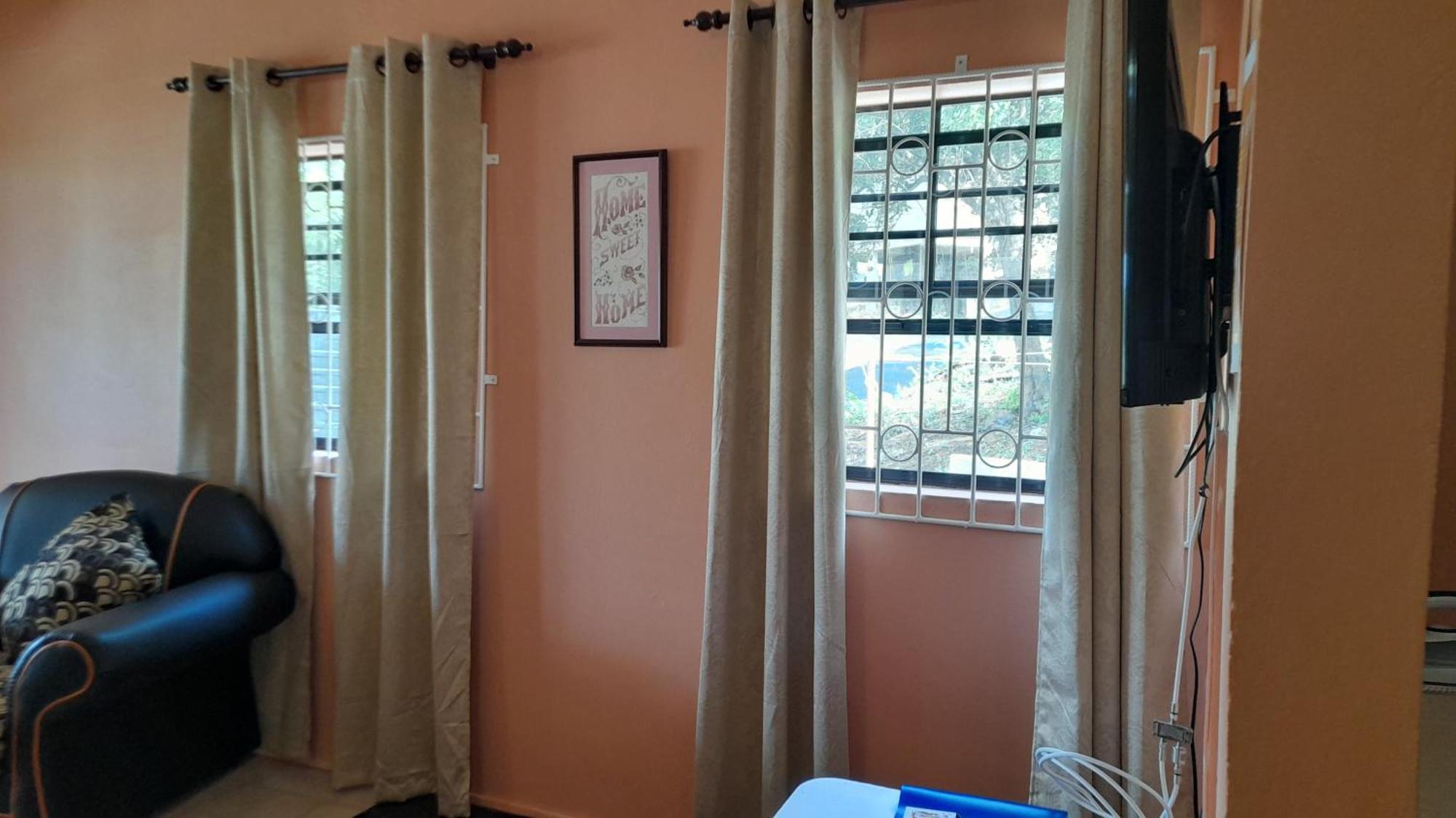 Angie'S Cove, Modern Get-Away Overlooking קסטריס מראה חיצוני תמונה